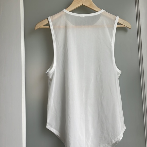 Fabletics Mesh Top - Picture 3 of 3